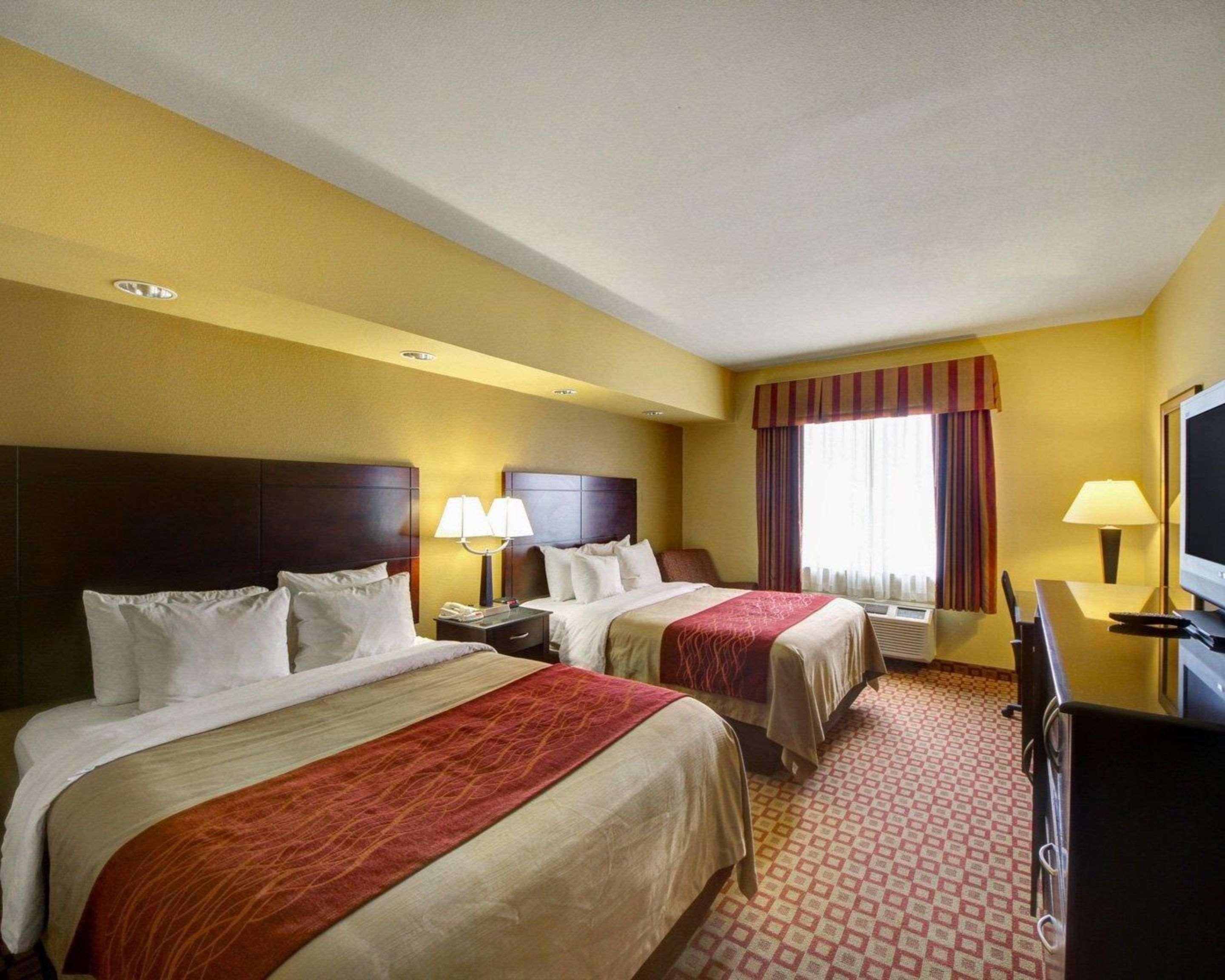 Comfort Inn & Suites Donna near I-2 Esterno foto