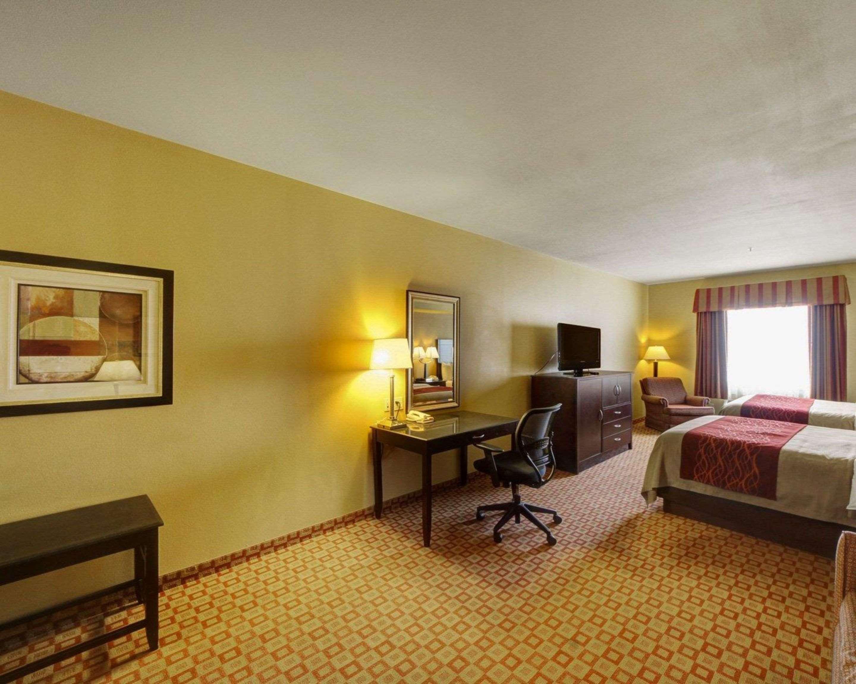 Comfort Inn & Suites Donna near I-2 Esterno foto