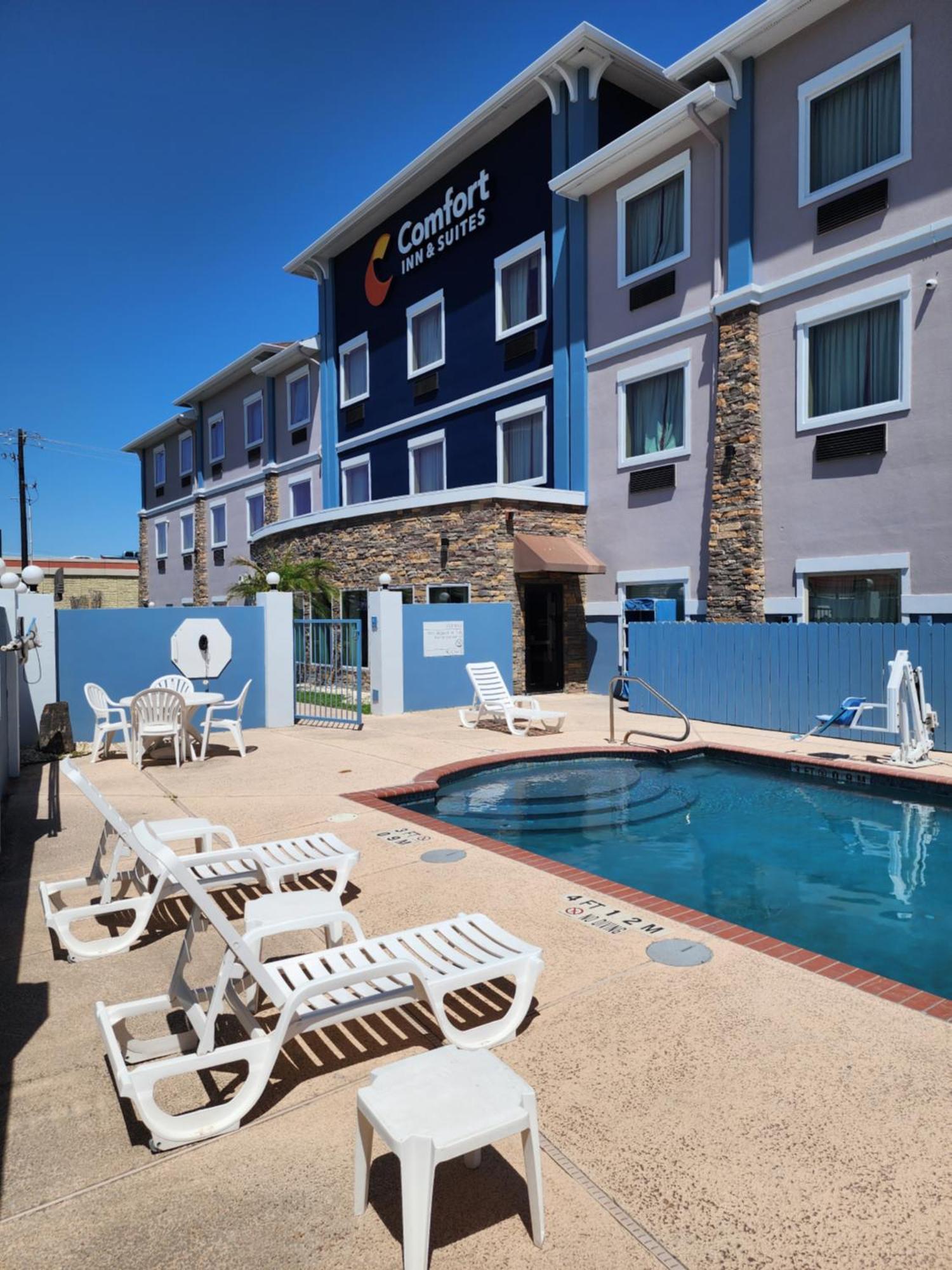 Comfort Inn & Suites Donna near I-2 Esterno foto